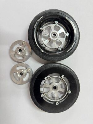 Kit Rodas e Pneus AirTech 100x22mm (Usado)